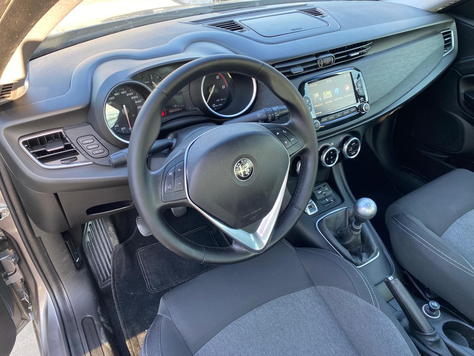Alfa Romeo Giulietta