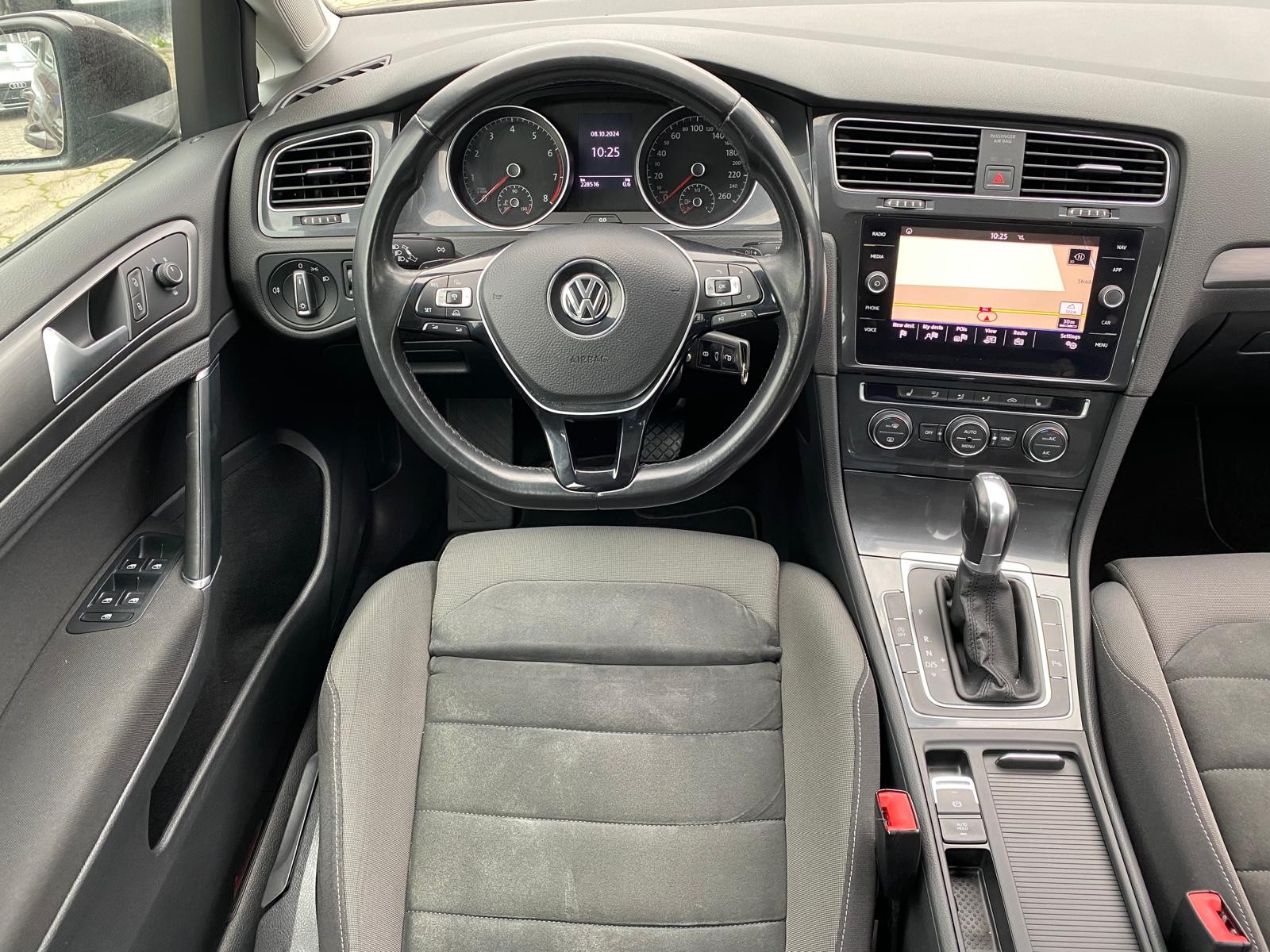 Volkswagen Golf 7