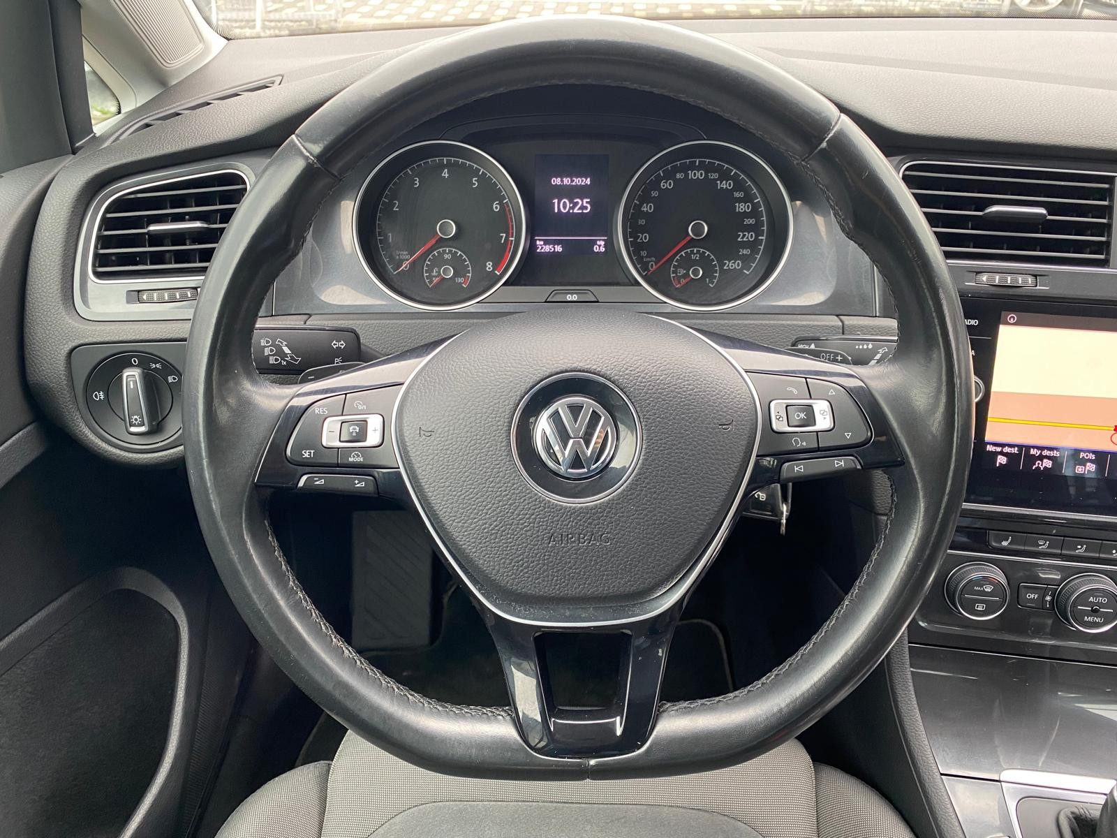 Volkswagen Golf 7
